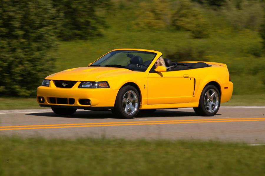  Ford Mustang SVT Cobra Convertible 2002 года  (фото 29 из 103)